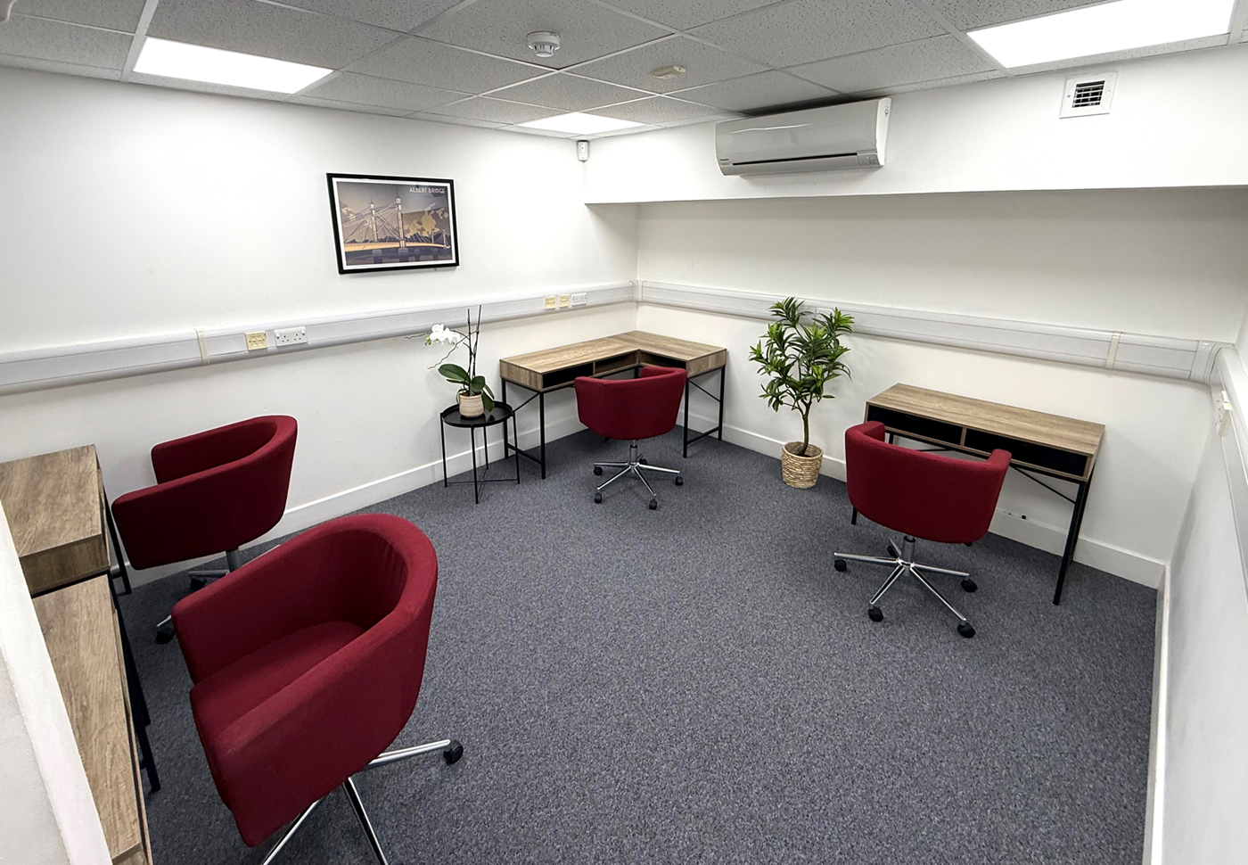 Office 16 – 3-4 workstation office